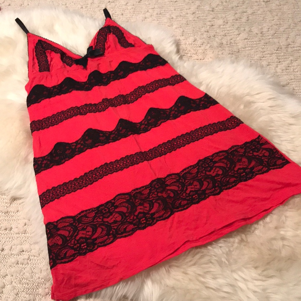 Victoria’s Secret Slip S